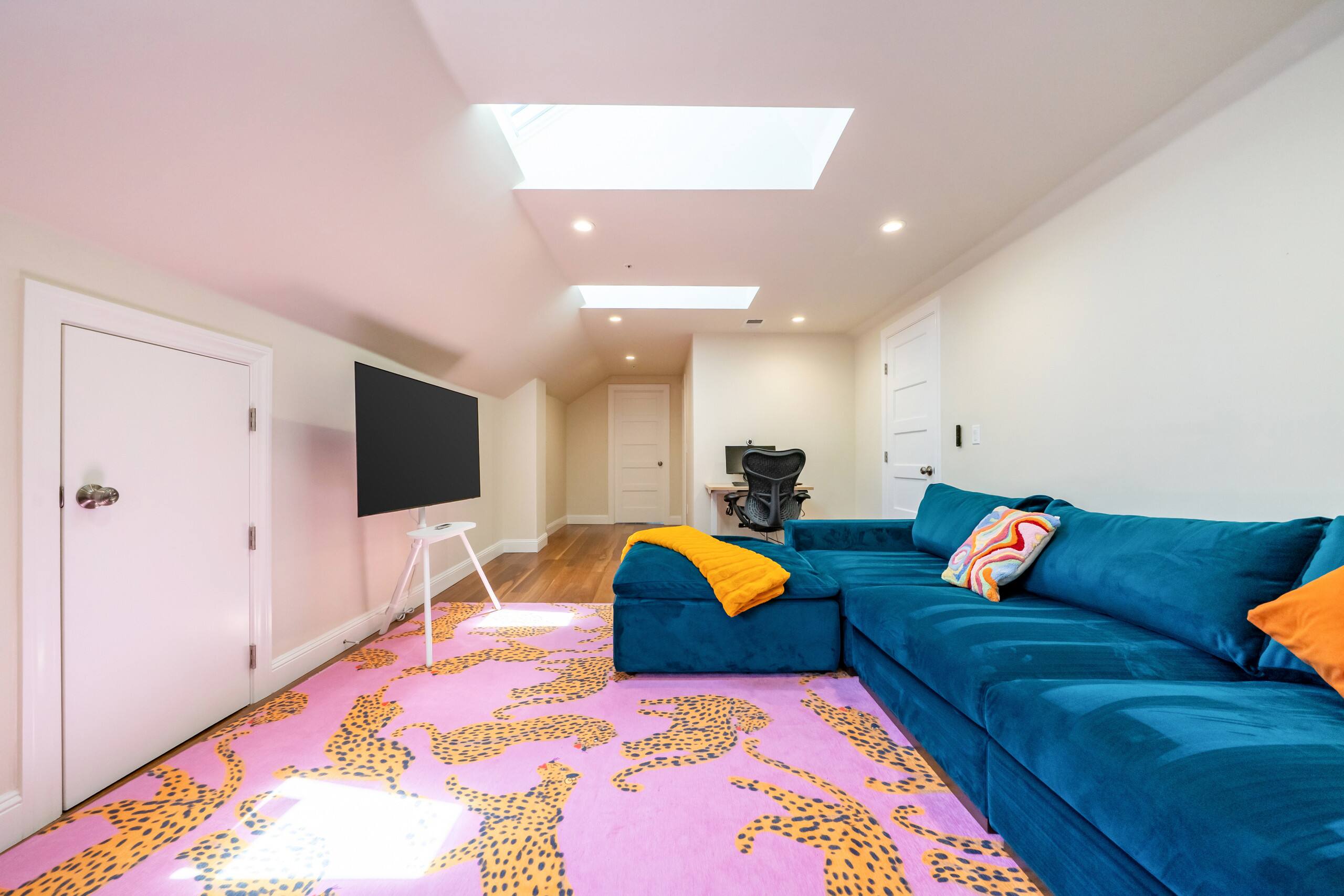 Home in San Francisco · ★5.0 · 4 bedrooms · 4 beds · 4.5 baths - Image 15
