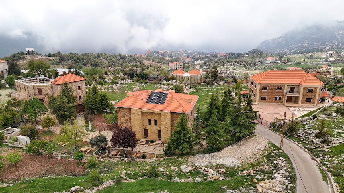Cozy Mountain Escape in Ehmej - Guesthouses for Rent in Ehmej, Mount ...