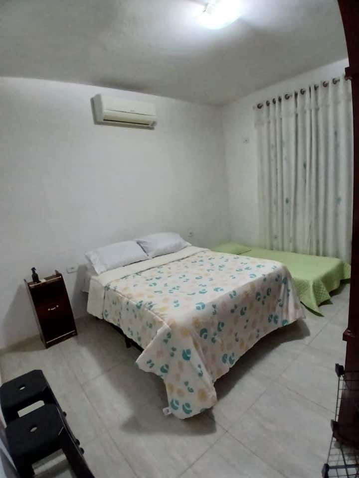 غرفة النوم 1