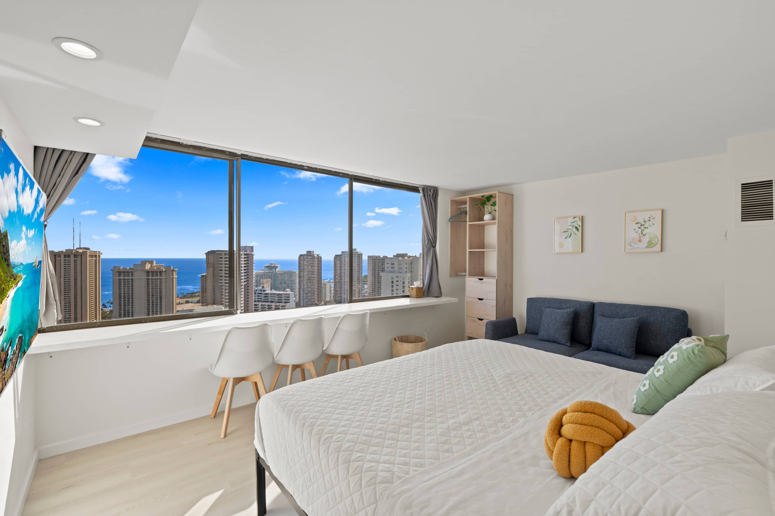 Only One In Waikiki Dual Private Penthouse 43 FL - Image 51