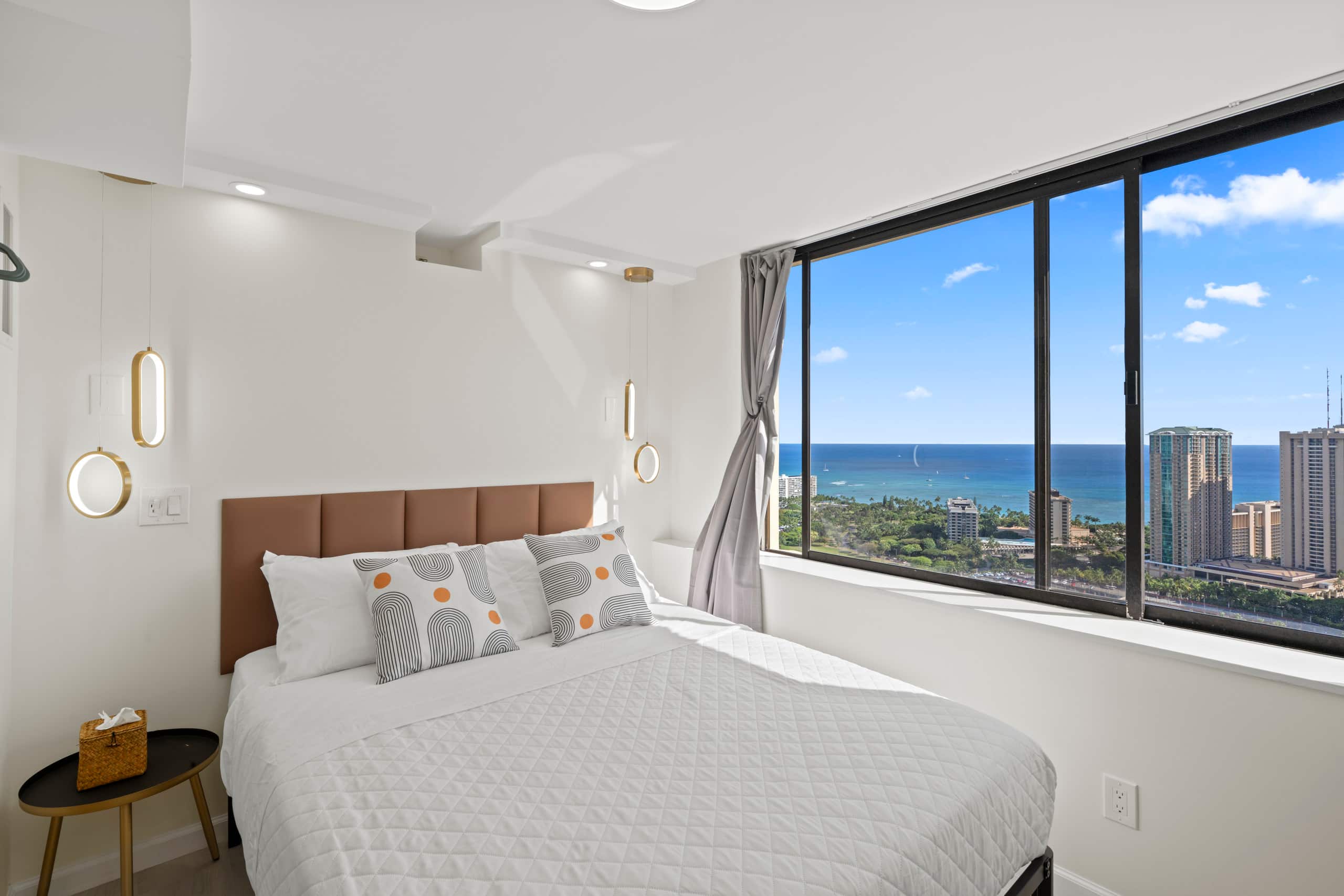 Only One In Waikiki Dual Private Penthouse 43 FL - Image 7