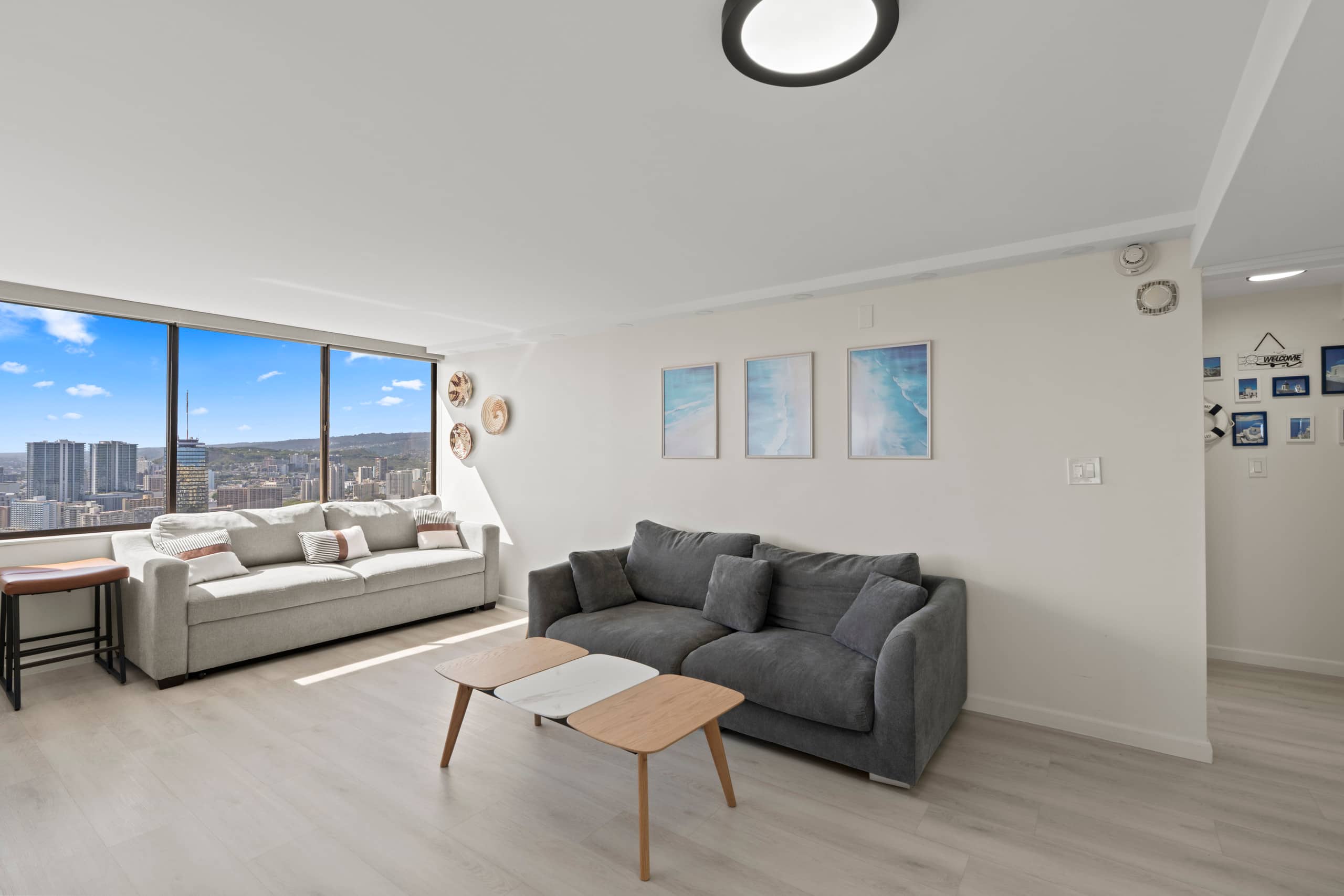 Only One In Waikiki Dual Private Penthouse 43 FL - Image 29
