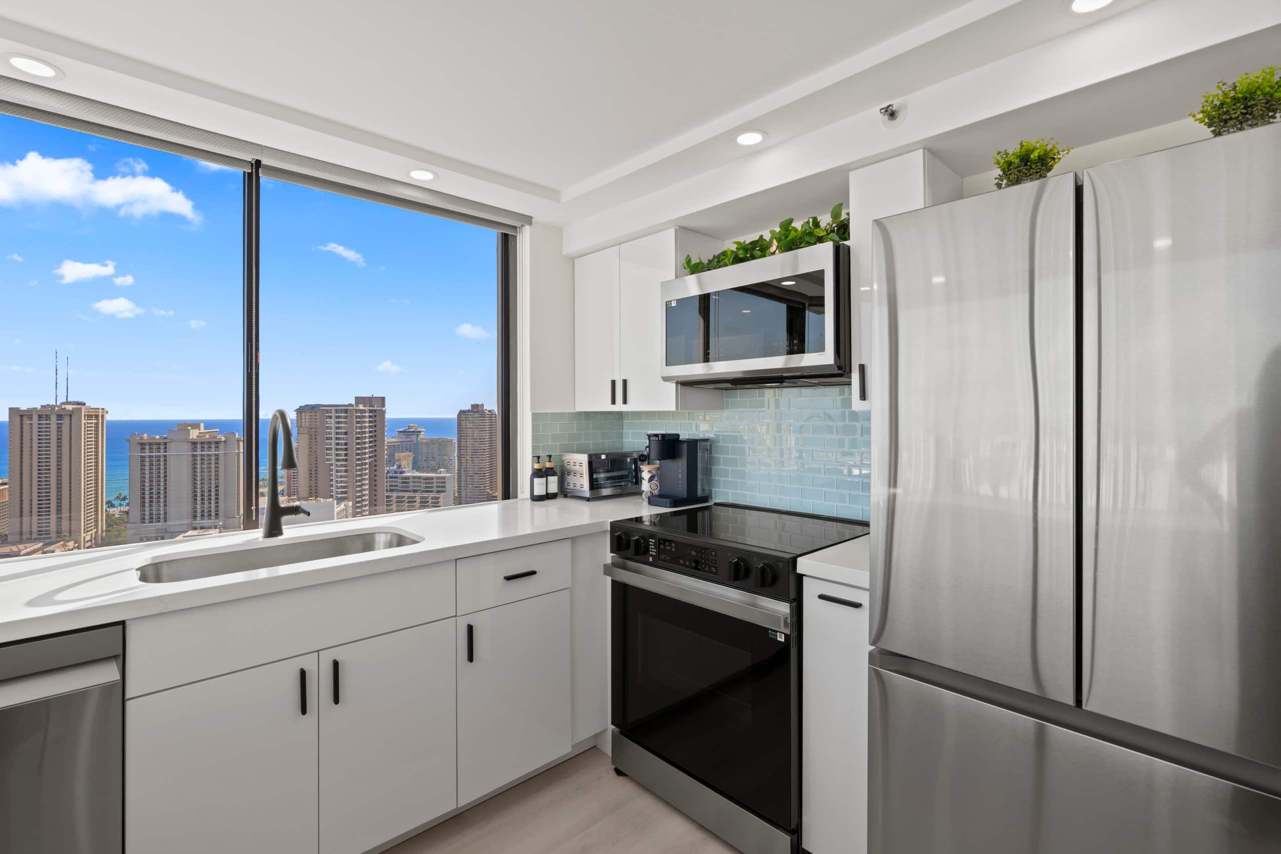 Only One In Waikiki Dual Private Penthouse 43 FL - Image 35