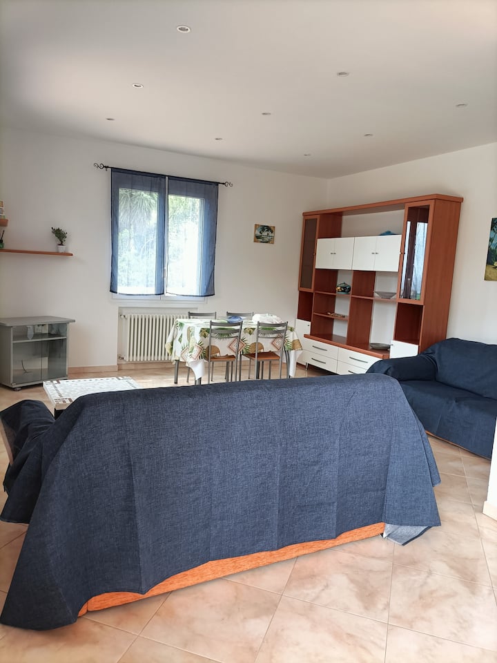 Maison Roque Vue Sur La Mer Et Parking Inclus - Bordighera