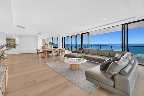 Luxury OCEAN Escape Skyhome @ Oracle Level 39