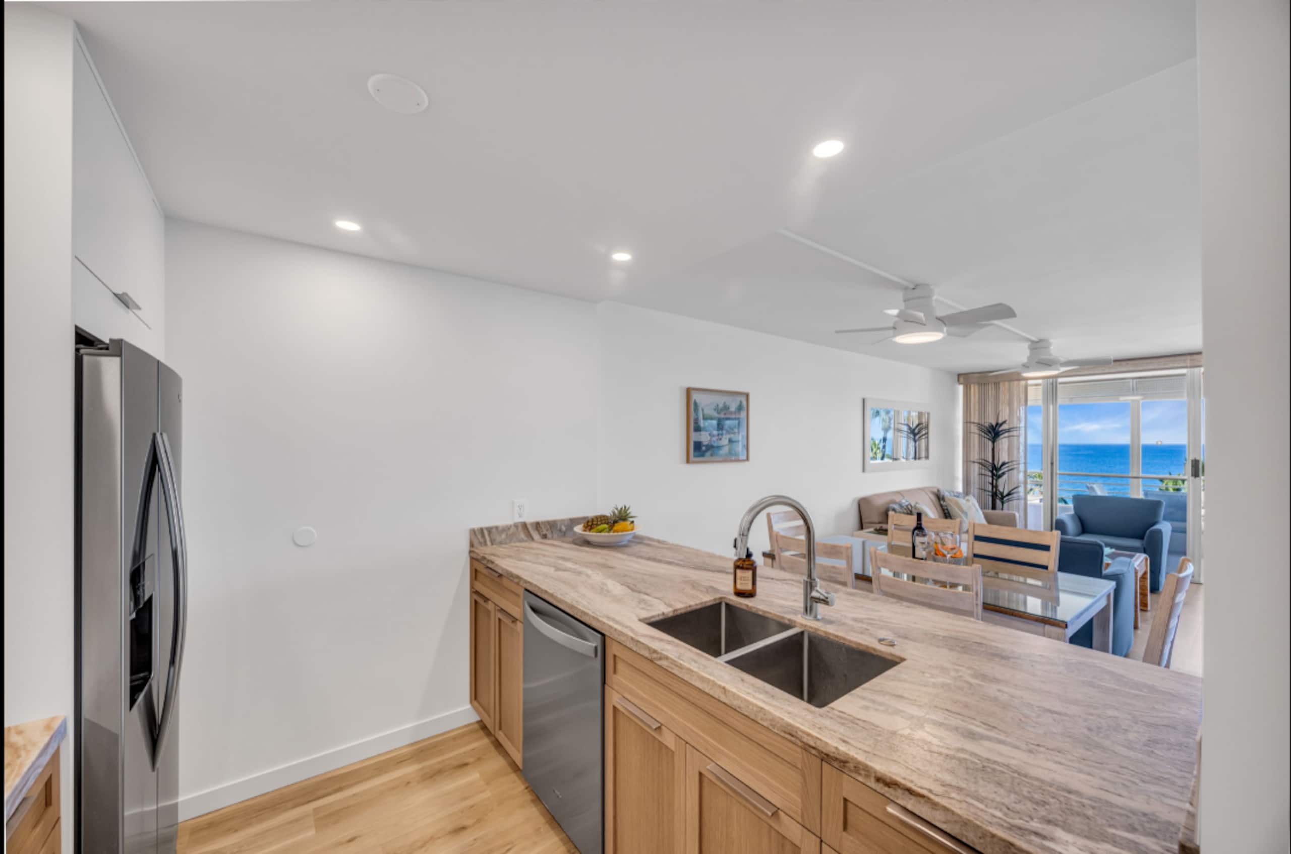 Rare Kihei Penthouse Ocean View Unit 3bd Upgraded - Image 11
