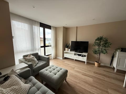 Propiedad de Airbnb exitosa: A short walk from Ris beach and overlooking the ocean en Noja