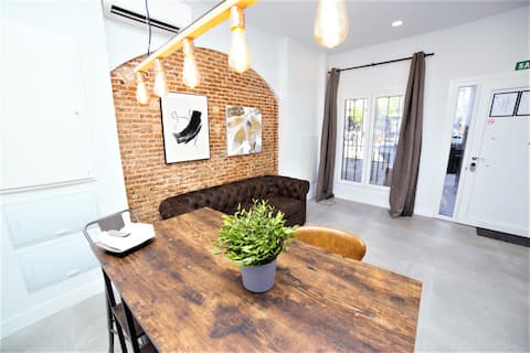 Airbnb con mejor rendimiento: Center Madrid. Plaza Cascorro. en Centro