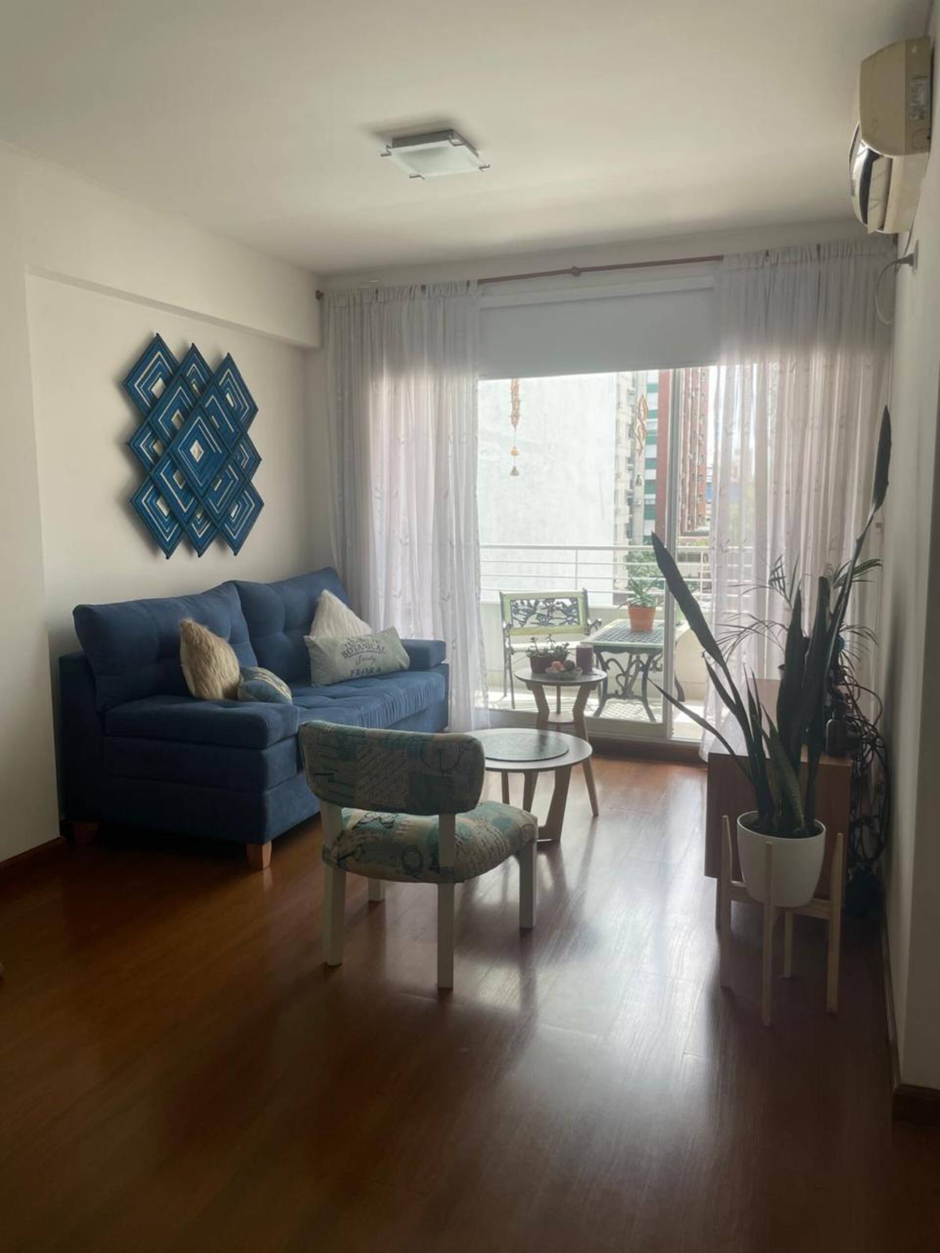 Apartamento mobiliado de 1 quarto em Almagro