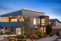 The Grampian Grove rental in Cowes