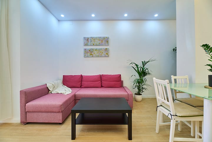 Large Stylish Studio By City Of Arts & Sciences. - Valencia