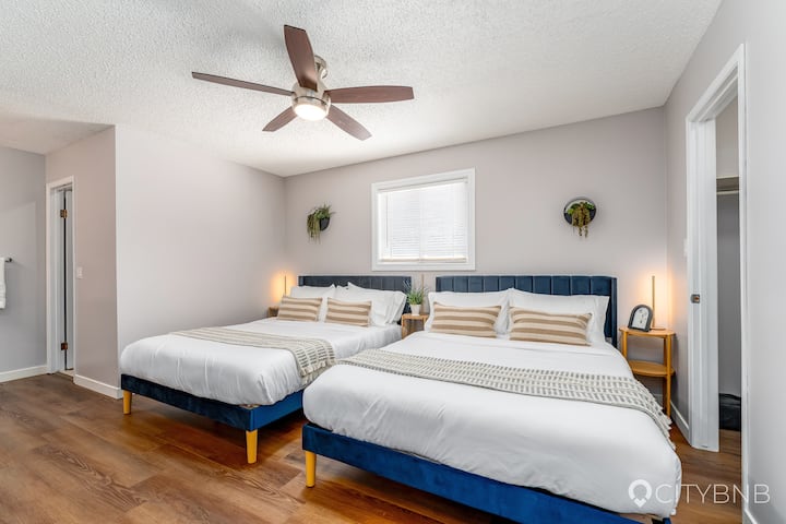 Schlafzimmer 1