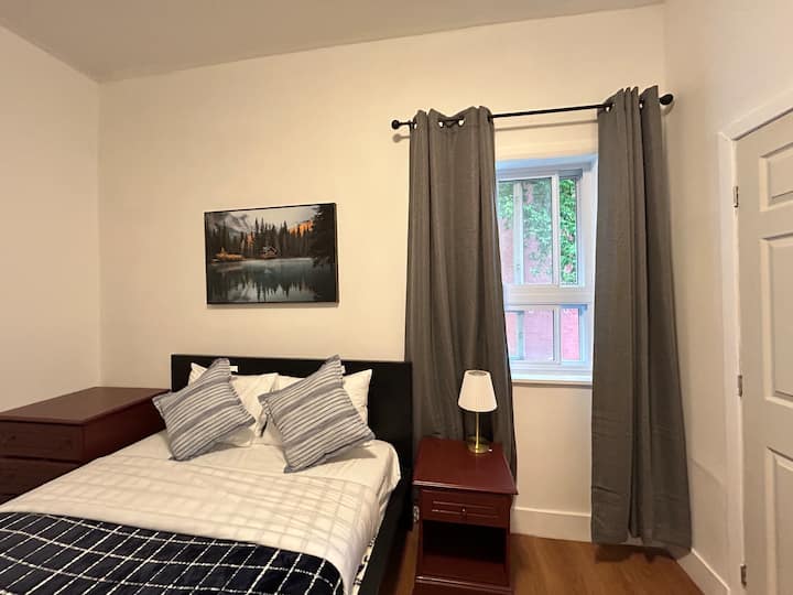 Romantic Plateau Mont-royal Escape • Studio • 1bd - Montreal