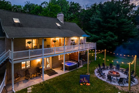 Farmhouse Retreat 7BR | Pond, Hot Tub, Sleeps Big