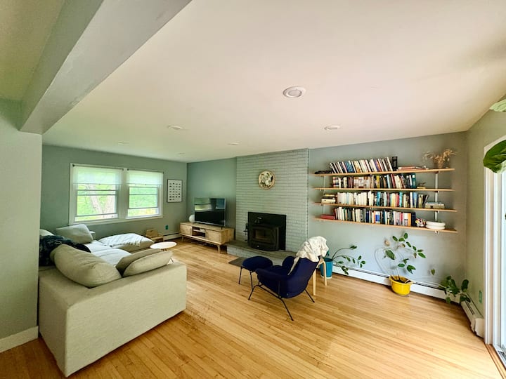 4 Bedroom New Paltz House - Family & Pet Friendly! - New Paltz