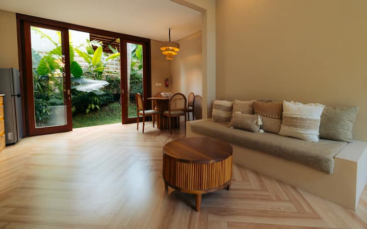 2 Bedroom Villa With Private Pool And Kitchen - Tabanan