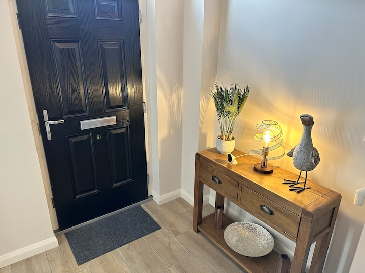 Modern 3-bed House In Coleraine - Castlerock