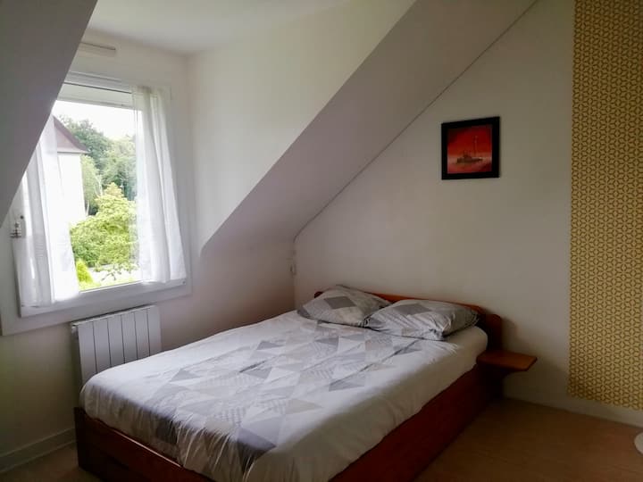 საძინებელი 1