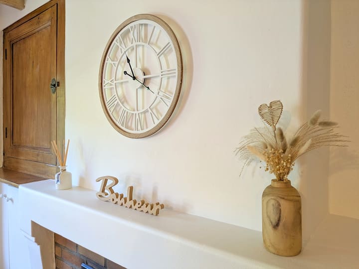 Maison Volets Rouges Avec Jacuzzi Et Ménage Inclus - Indre-et-Loire
