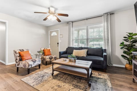 Bright & Spacious w/ Fast Wi-Fi
