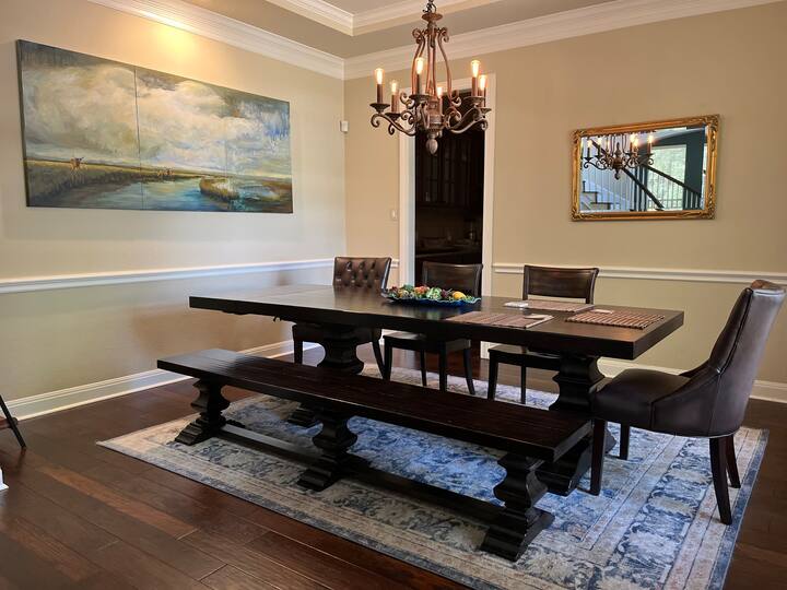 2 Bedrooms, Bath, Breakfast, Pool, Yoga, Art, Oaks - Round Rock, TX