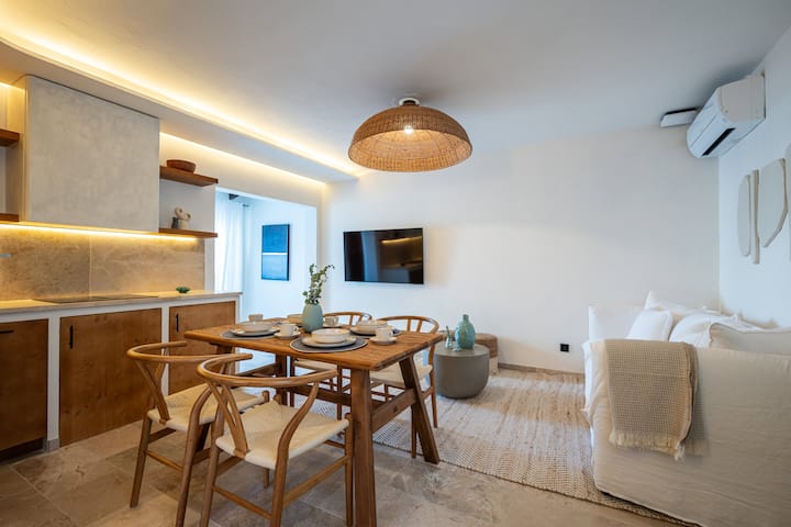 21- Luxury Apt In City Center - Minorca