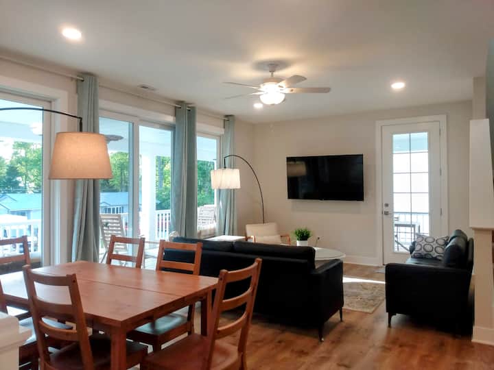Bethany Breeze 2! Family-friendly! Walk To Beach! - Bethany Beach, DE