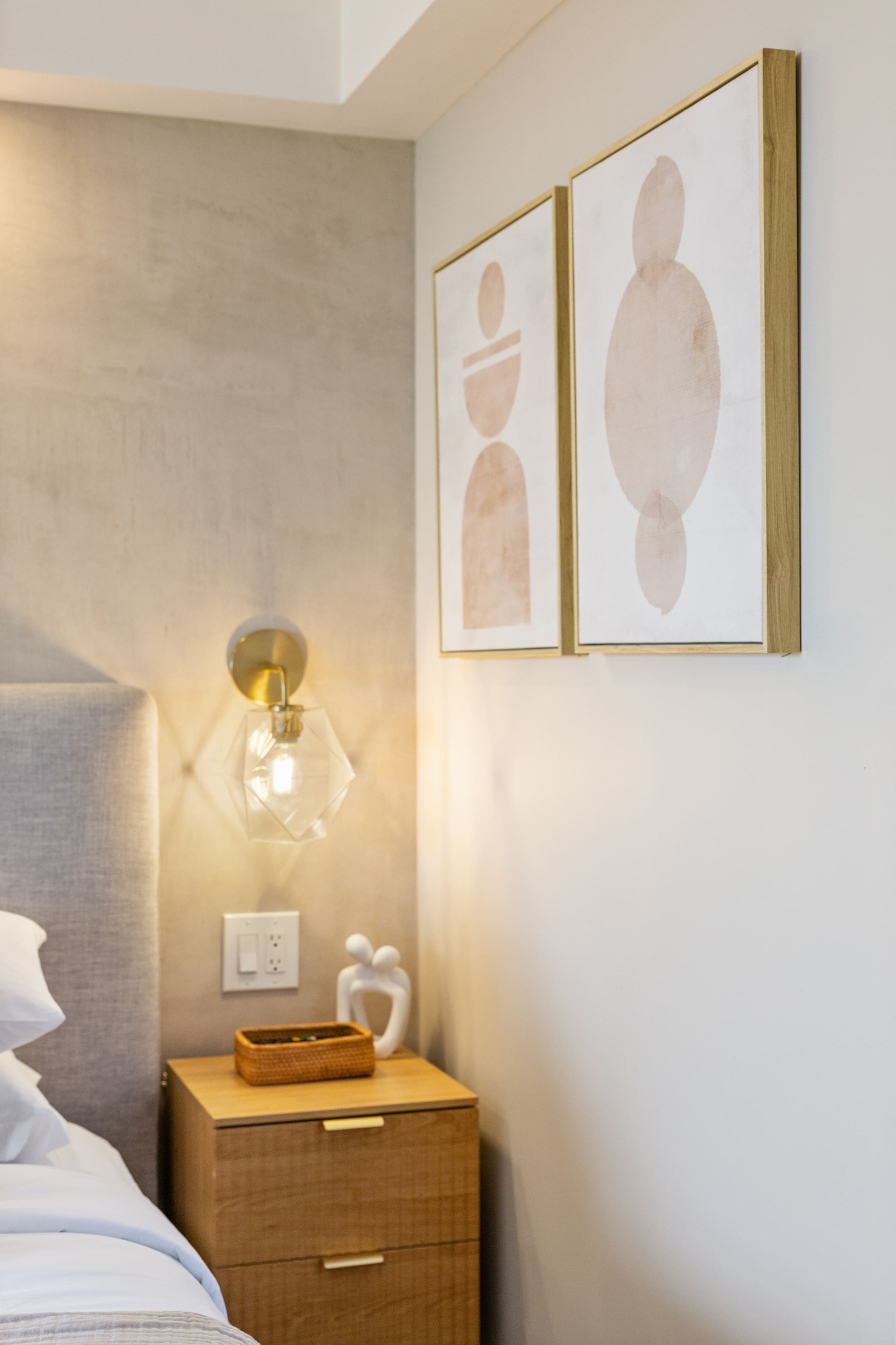 Island Luxe Retreat – Waikiki Ocean Escape - Image 43
