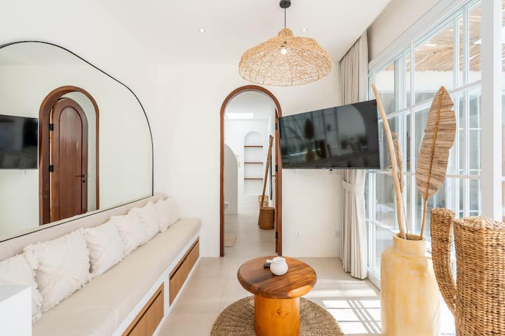 New! Infinite Love Villa - 1br Villa In Berawa - Canggu
