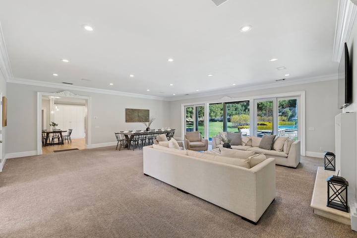 12 Bedroom Estate, Near San Diego! - 門尼菲