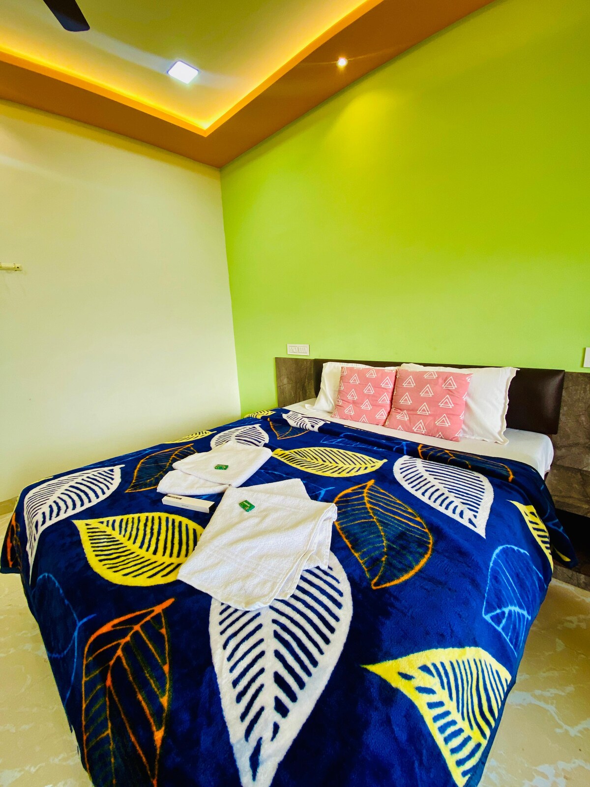 غرفة النوم 1