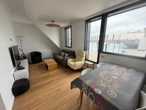 Top Airbnb: Bright 2-room apartment in Port-Maria in Quiberon