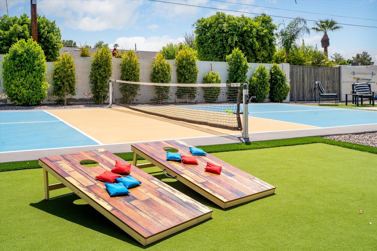 NEW Poolside Pickleball Paradise | Old Town