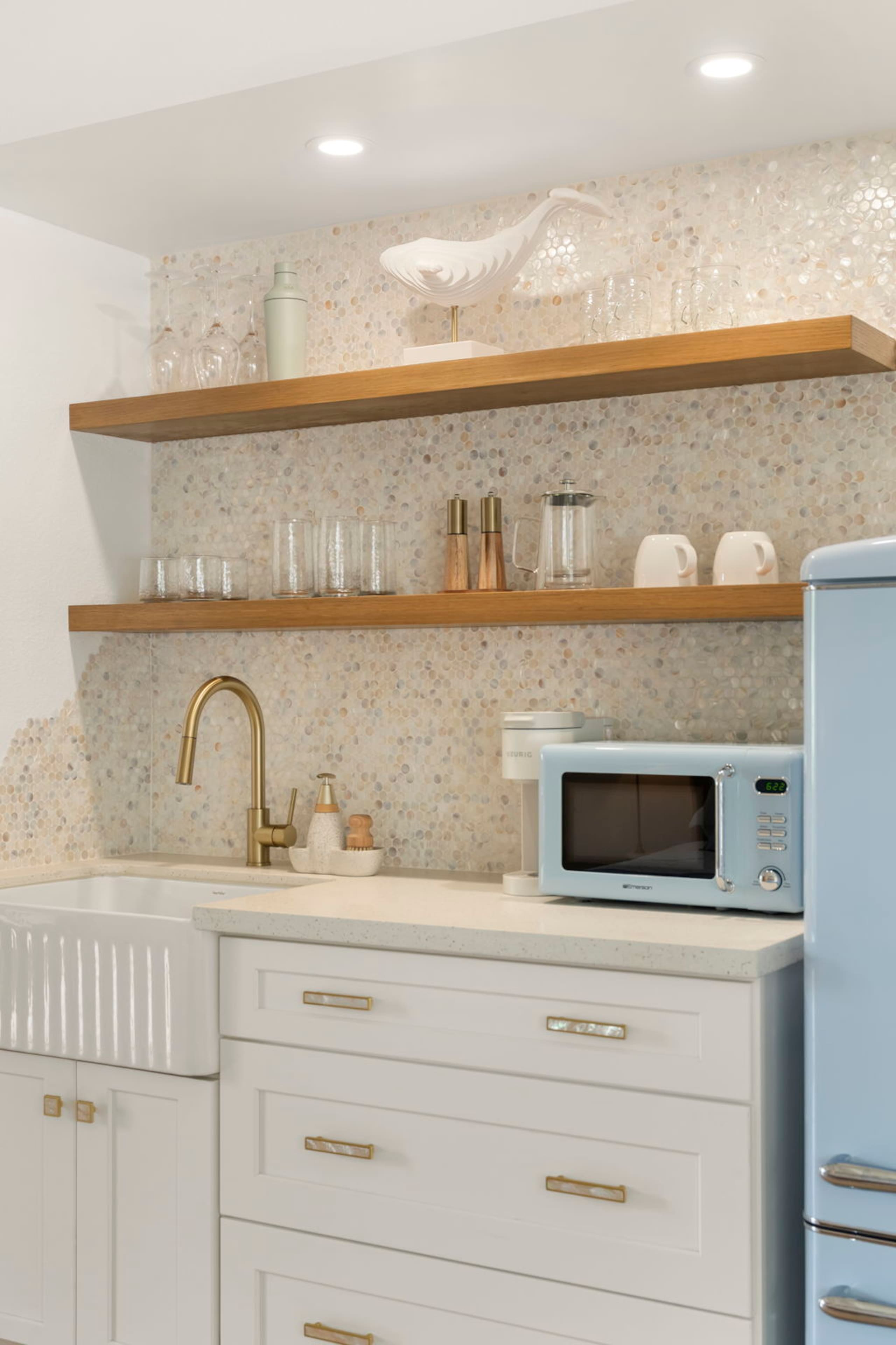 Designer Island Studio | AC + Private Patio - Image 2