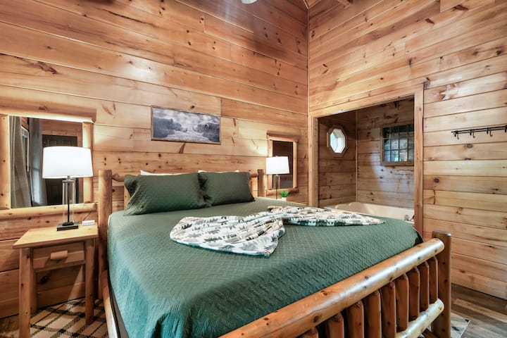 Mukavuuden ja hemmottelun yhdistelmä – ihanteellinen pariskunnille tai väsyneille vanhemmille.