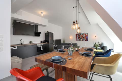 Design am Rhein_Central_Lift_Roof_Terrace_Park