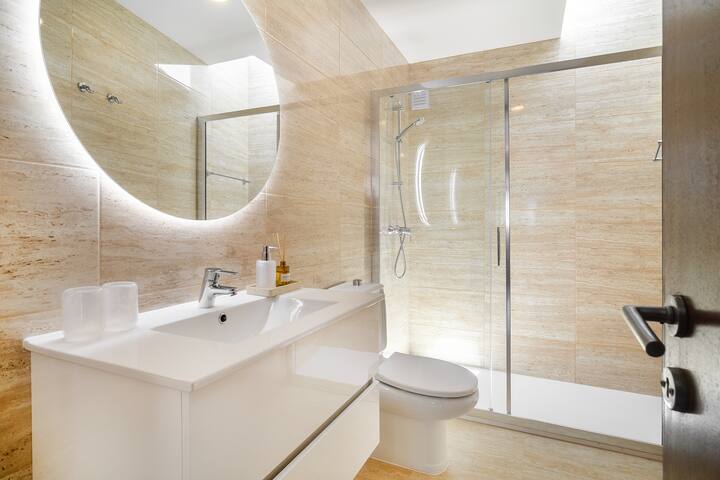 Estoril Design Villa – Garden & Comfort gallery image 5