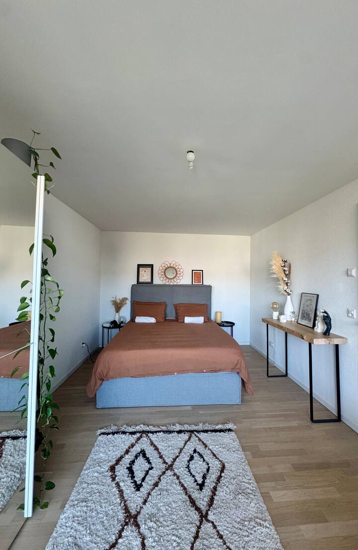 غرفة النوم 1