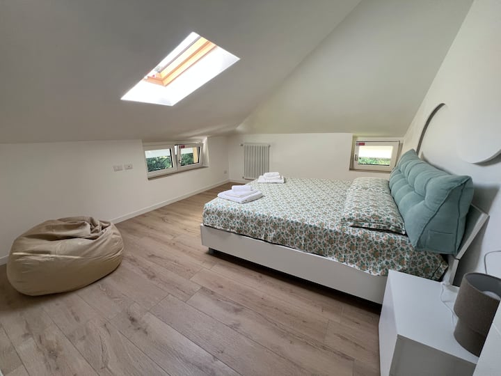 Малко двойно легло