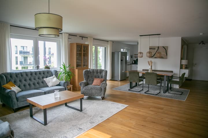 Design apartment with sauna & balcony