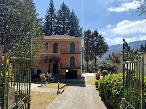 Relax in Silvio's House