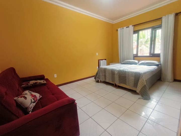 Удобни апартмани во кои може да се сместат до 4 лица