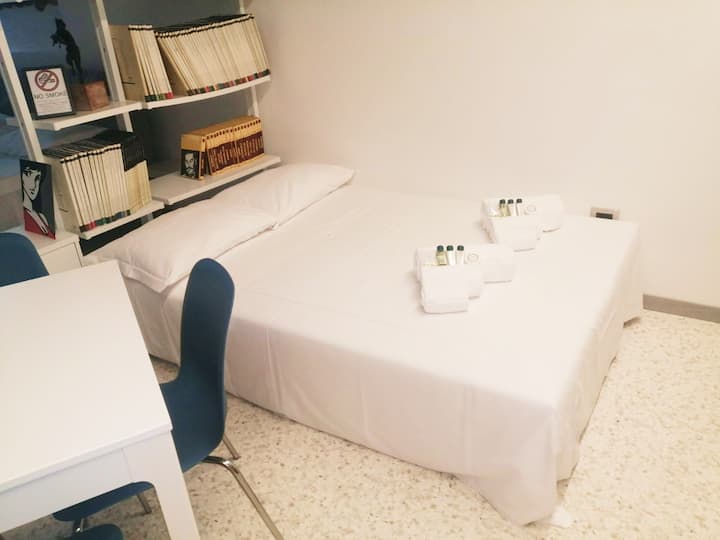 เตียงโซฟาแบบเปิดเหมาะสำหรับ 2 คน