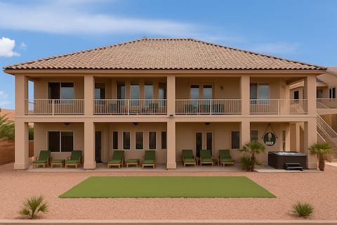 9BR Golf Mansion • 12 Beds • 5BA