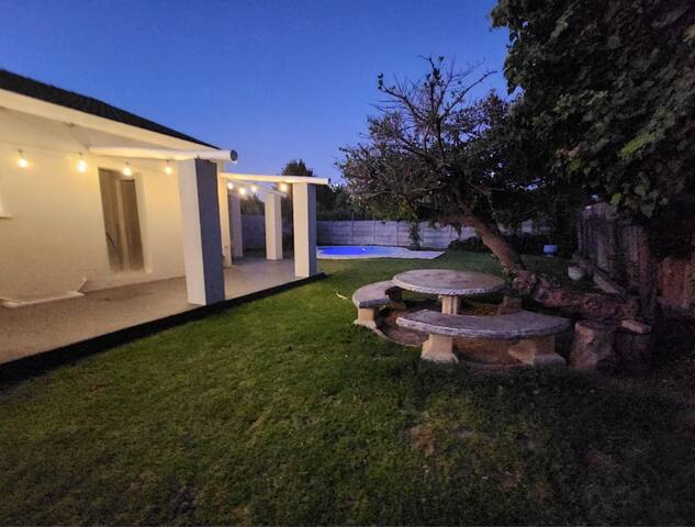 Holiday Home with swimming pool close to Beach gallery image 5