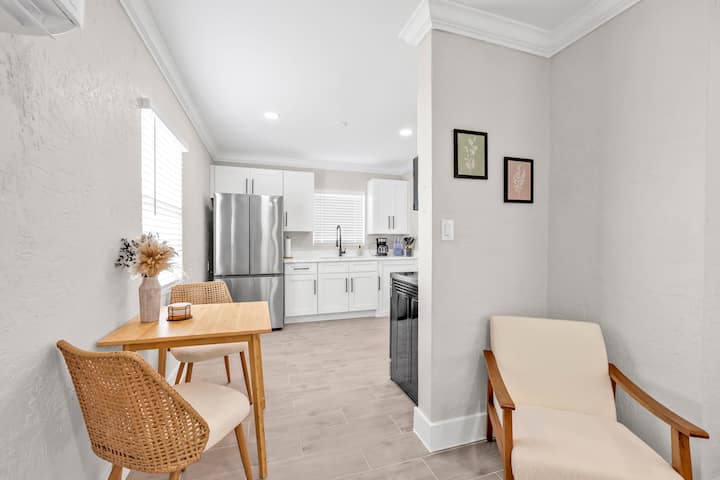1 Minute To Beach, Free Parking, Beach Gear - 邁爾斯堡海灘