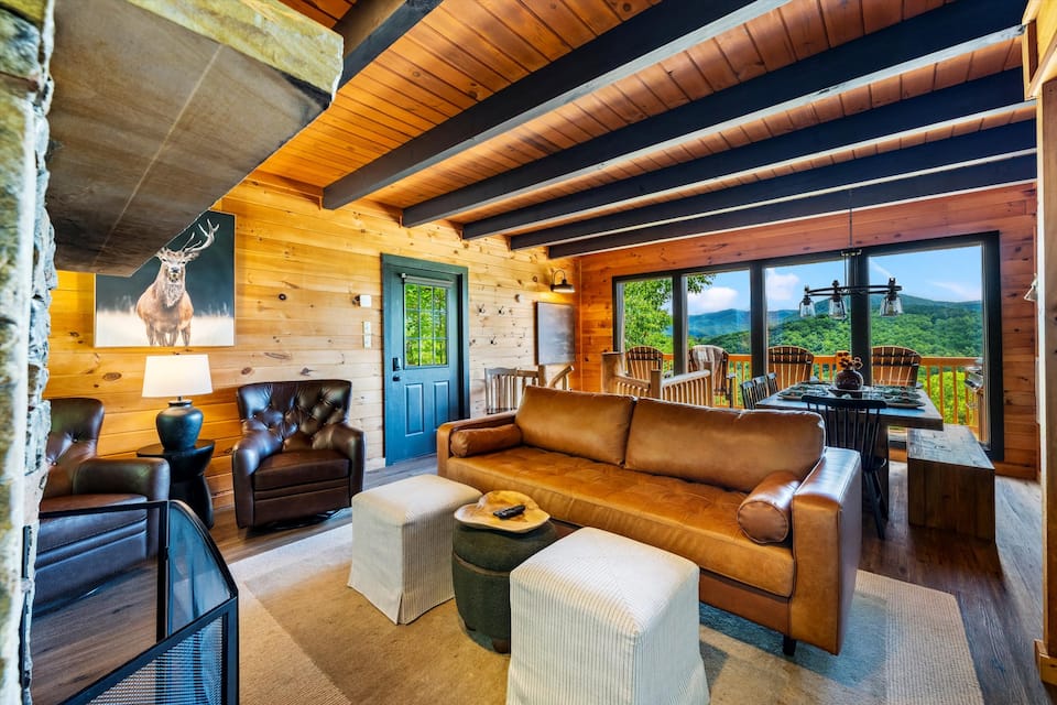 The Valley Roost - Image 1