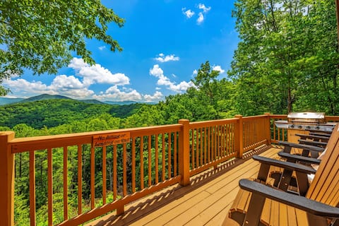 The Valley Roost cabin in Sevierville - Photo 1