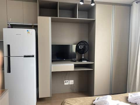 Successful Airbnb property: Studio next to Brás Metro station with swimming pool, fitness center, etc. in Brás