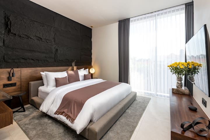 2BR Villa Grey 1 · NOVA 2BR Villa Grey - 4 min vožnje do Finns Beach Club